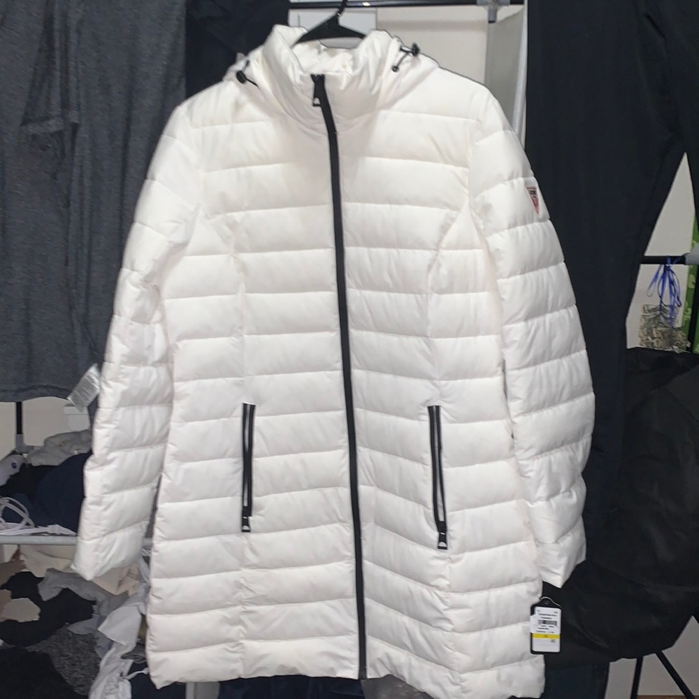 COPY - White long guess puffer